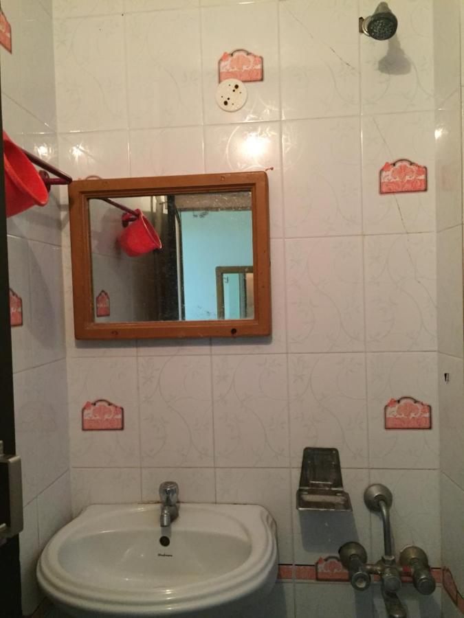 Hotel Suprabath Towers Тирупати Екстериор снимка