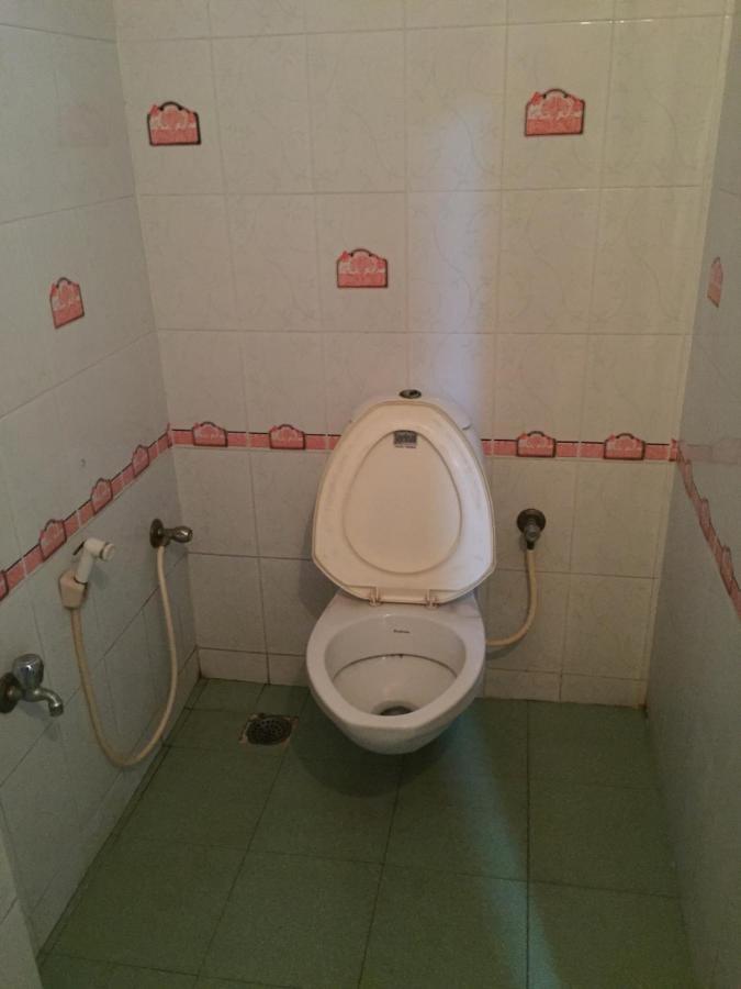 Hotel Suprabath Towers Тирупати Екстериор снимка